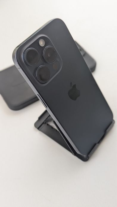 iPhone 15 pro 128 gb