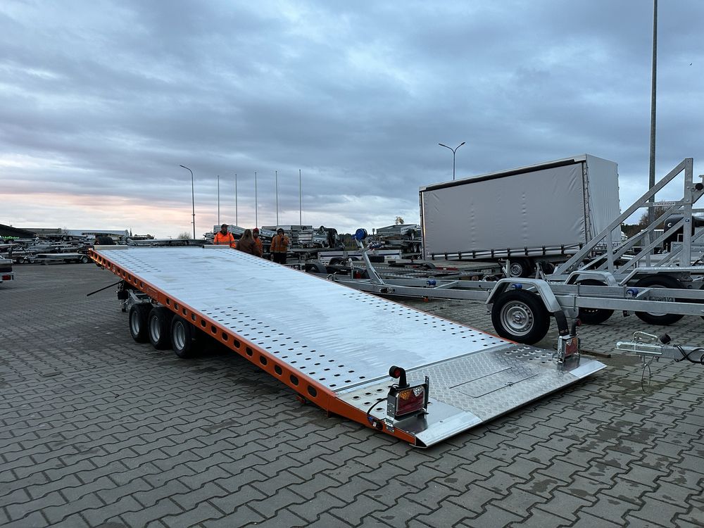 Platforma Auto Basculabila Wiola an 2024 , 3axe 5 m lungime 3.5 tone