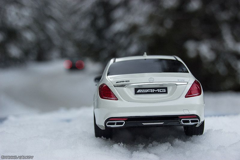 1:18 Mercedes-AMG S65