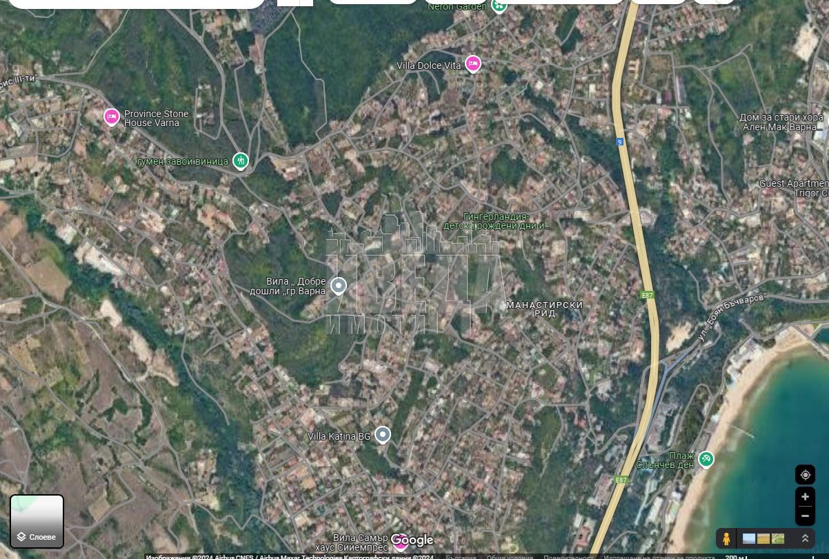 Парцел в Варна, област-м-т Манастирски рид площ 800 цена 110000