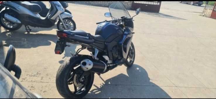 Yamaha Fazer 1000-2008г-перфекна