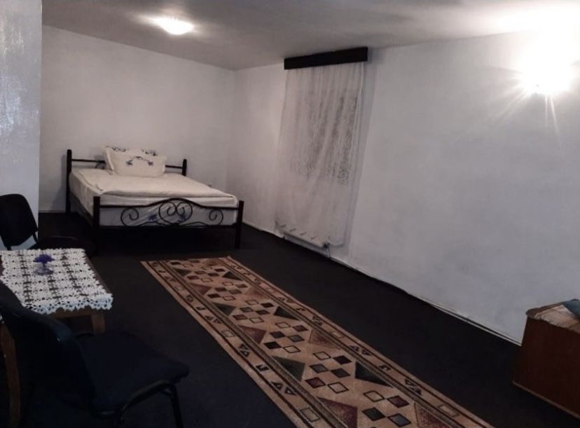 Casa cu etaj de 120mp la 300m de Mall Miroslava