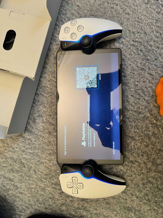 PS Portal, в гаранция, запазен, аксесоари, калъф и протектор