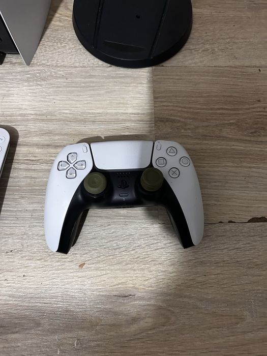 Playstation 5 cu controller profesional si telecomanda multimedia