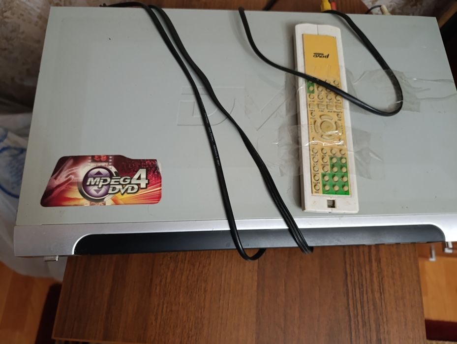 DVD плейер,в  хорошем.состоянии,