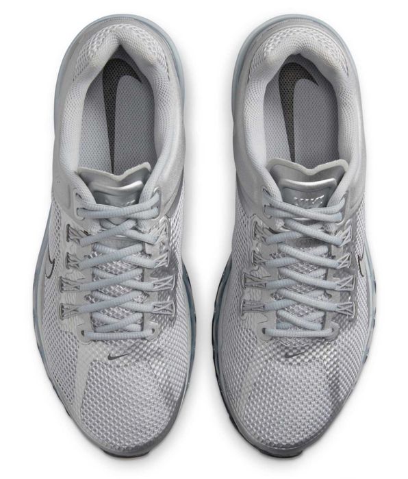 Nike AIR MAX 2013 44/28см