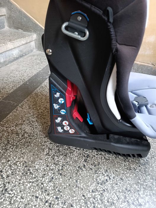 Детско столче за кола Chicco група 0 и 1