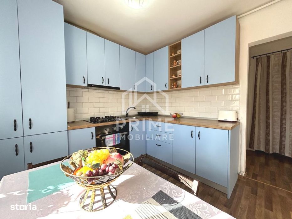 Apartament de vanzare 3 camere - zona Mercur - 67mp