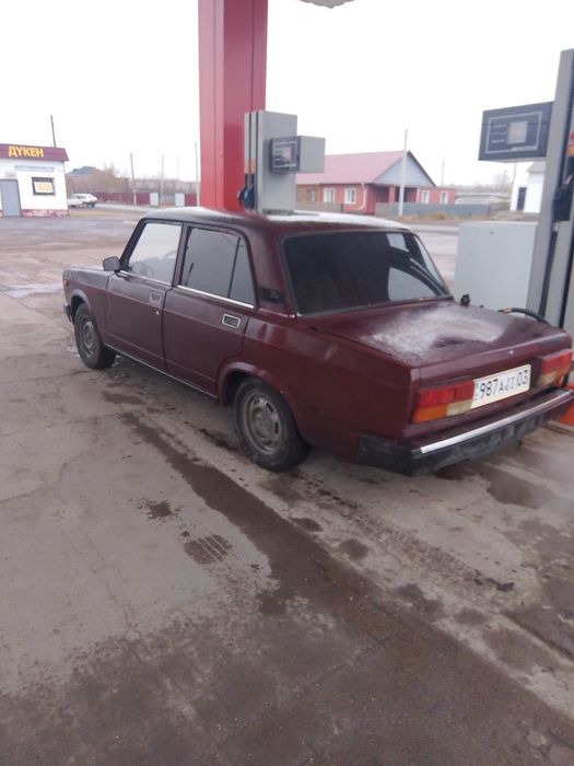 Продам ваз 2107..