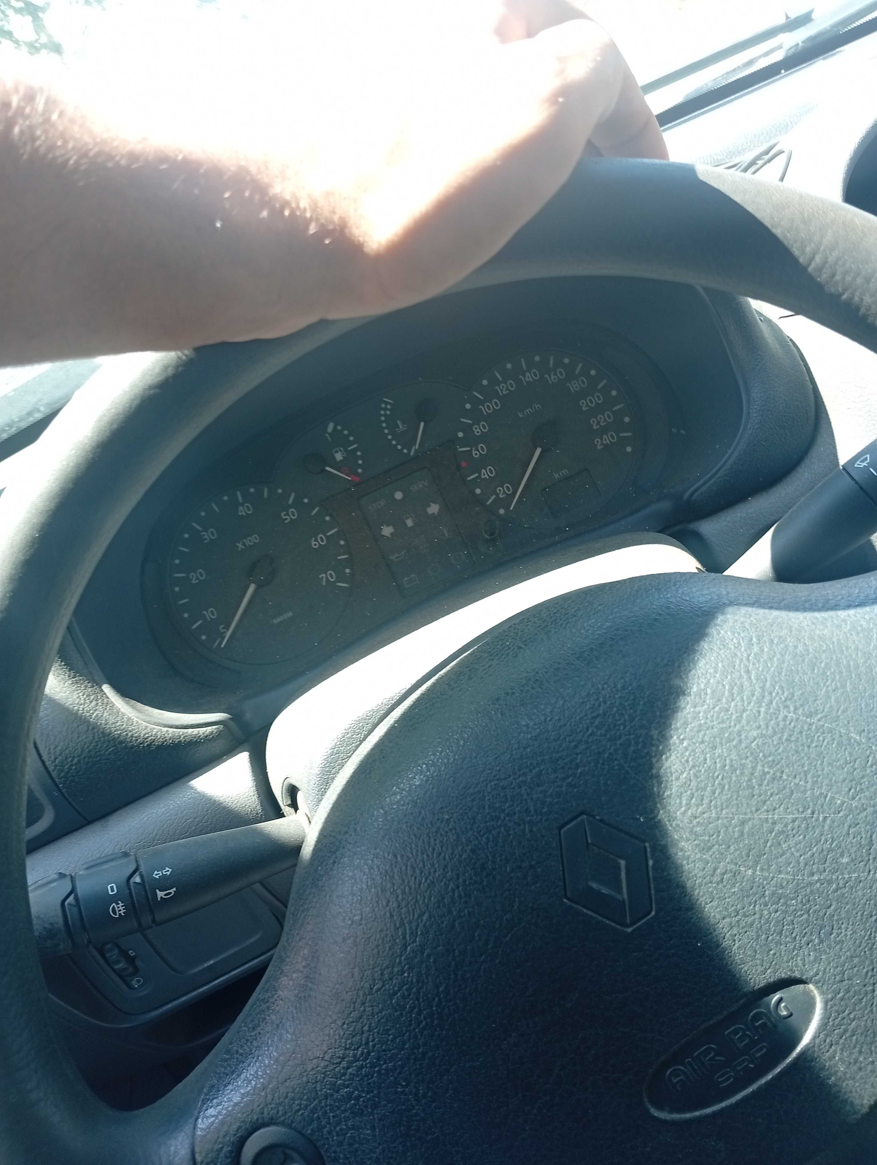Renault Clio 1.2 benzin