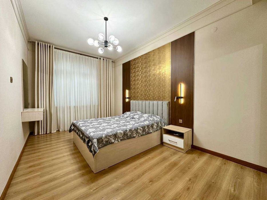 СРОЧНО ! Продается квартира в Мирзо Улугбеке 2/8/8 ( 78 кв/м ) Авиатор