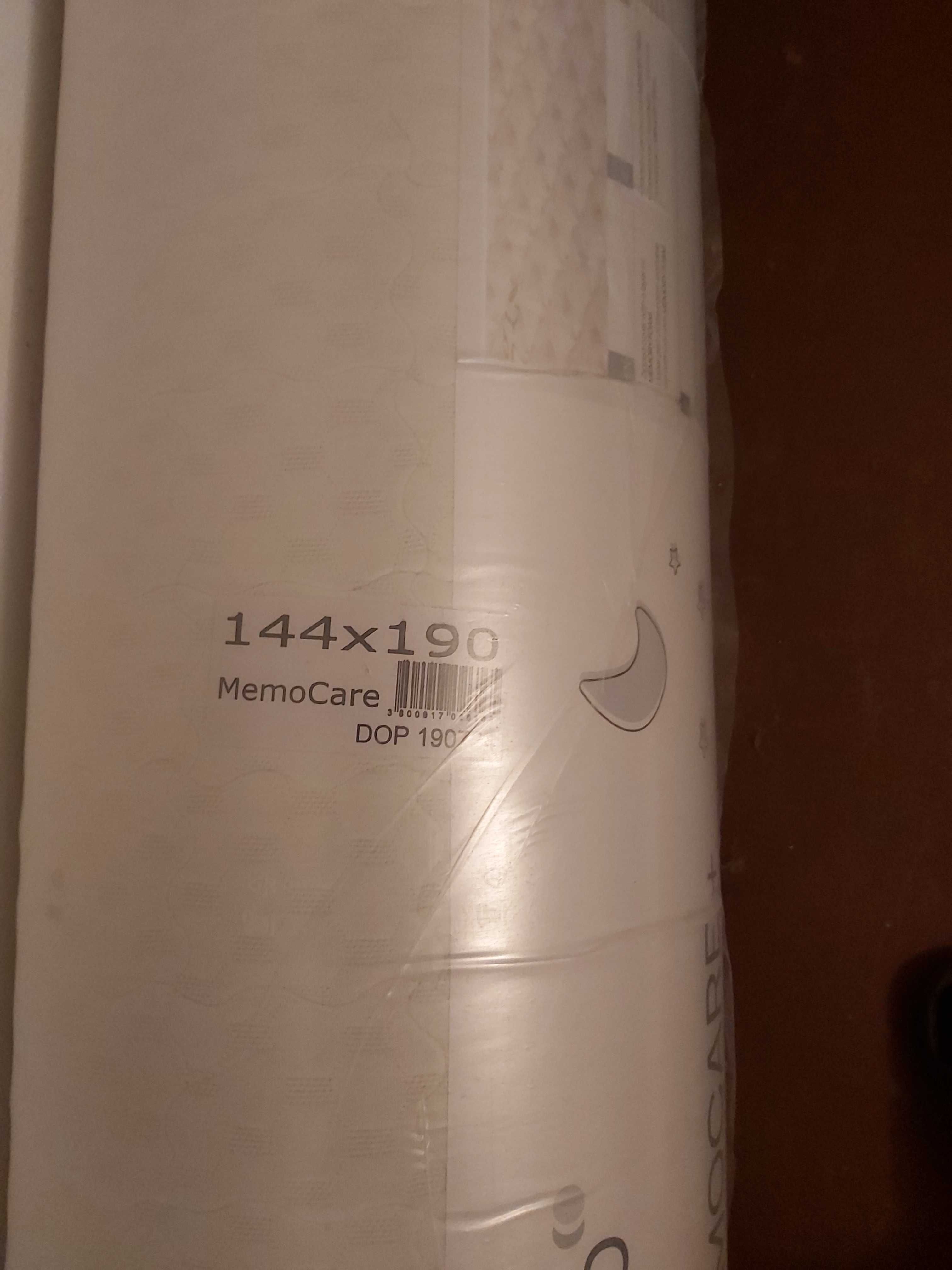 Матрак двулицев ISLEEP MEMOCARE+ 144x190x20 нов