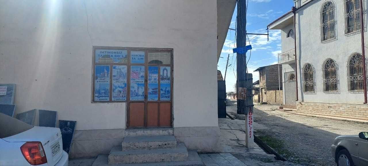 Oqdaryo tumanida savdo do`koni bo`lib to`lash sharti asosida sotiladi