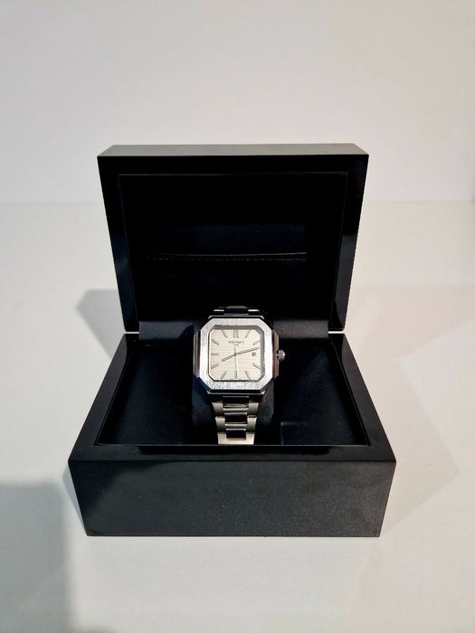 Ceas bărbătesc nou