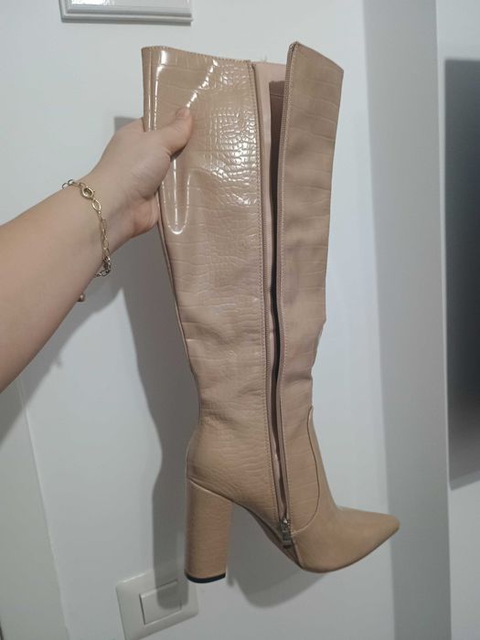 Vând Cizme Noi 80 lei