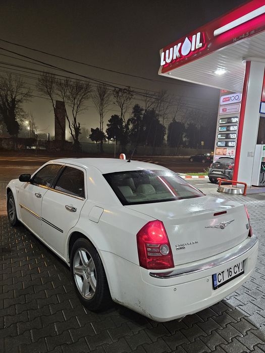 Vand sau schimb variante chrysler 300 C