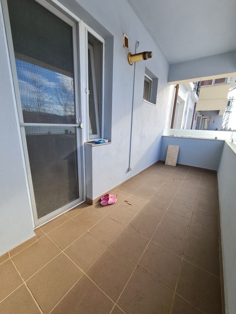 Inchiriez apartament 2 camere
