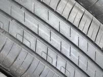215/55/R17 Goodiyear EfficientGrip 4бр летни dot4220 7мм