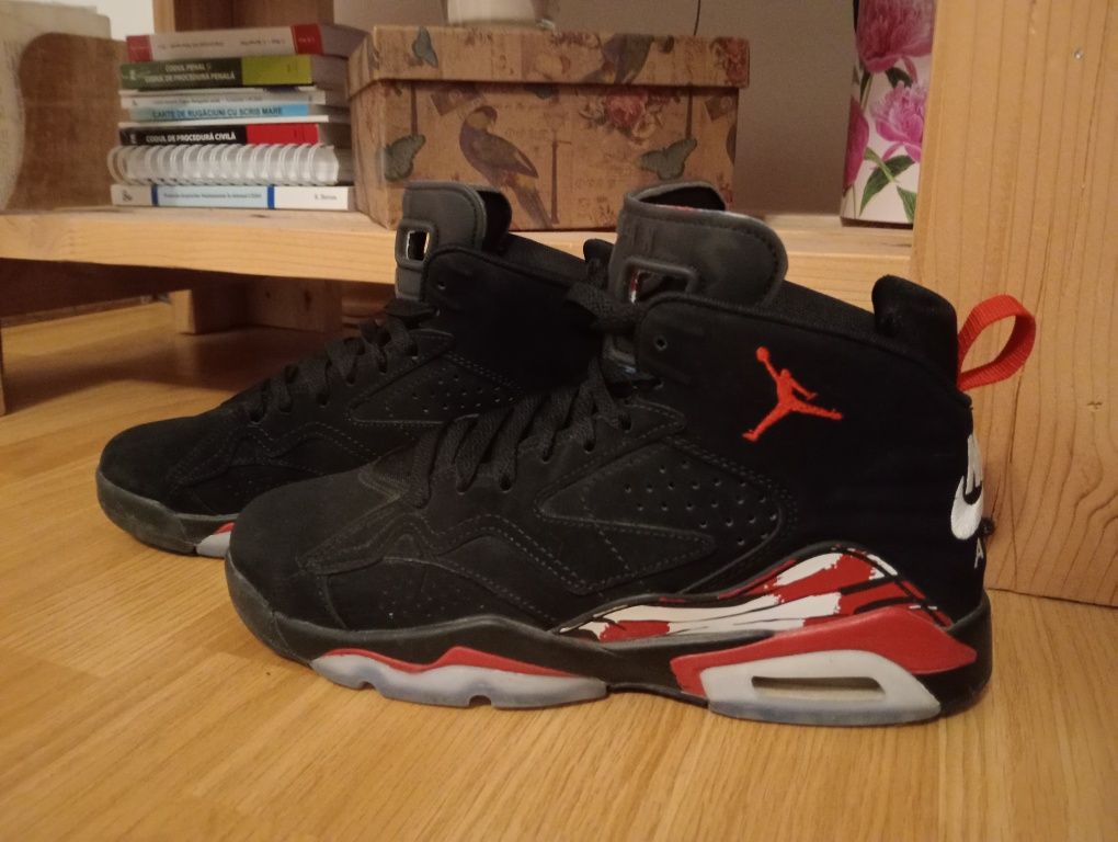 Jordan Sneakers High MVP