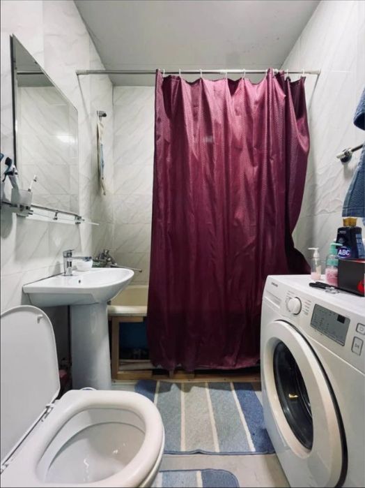 Продаётся квартира 1 комнатная с мебелью и техникой.