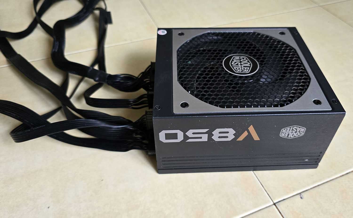 Захранване CoolerMaster V850 / 850W