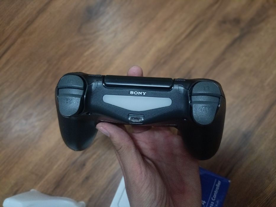 PS4 jostik yengi