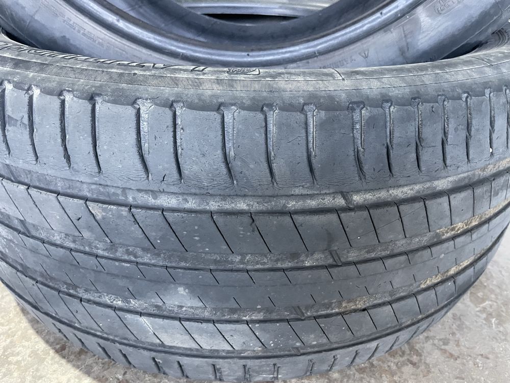 Шины MICHELIN 275 40 r20 .