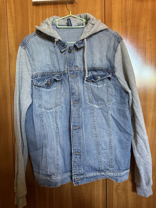 Jacheta de blugi
