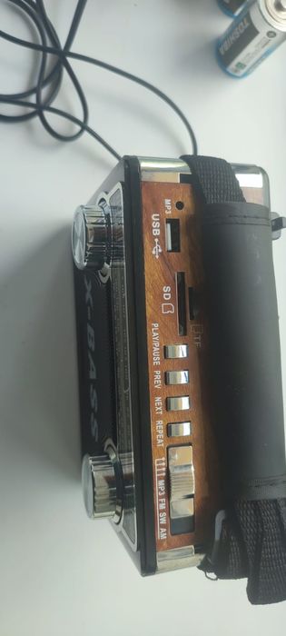 Radio cu stick și USB