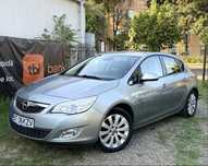 Opel Astra J
