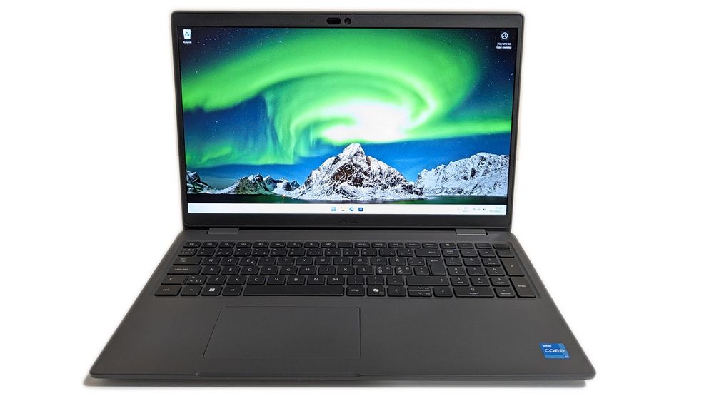 Dell Latitude 3550 15.6" 1920x1080 i3-1315U 16GB 256GB SSD година 2024
