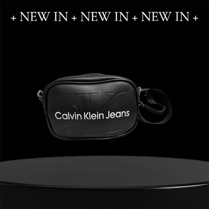 Дамски чанти налични