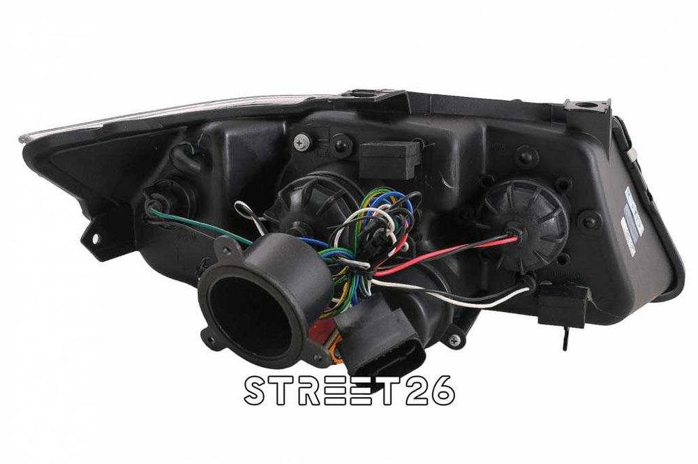 Faruri 3D LED Angel Eyes BMW Seria 3 E90 E91 (2005-2011) Negru