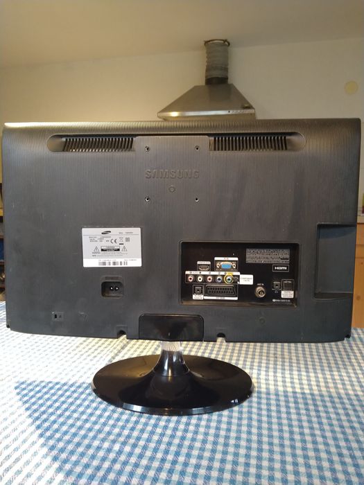 Телевизор Samsung LT24B350EW