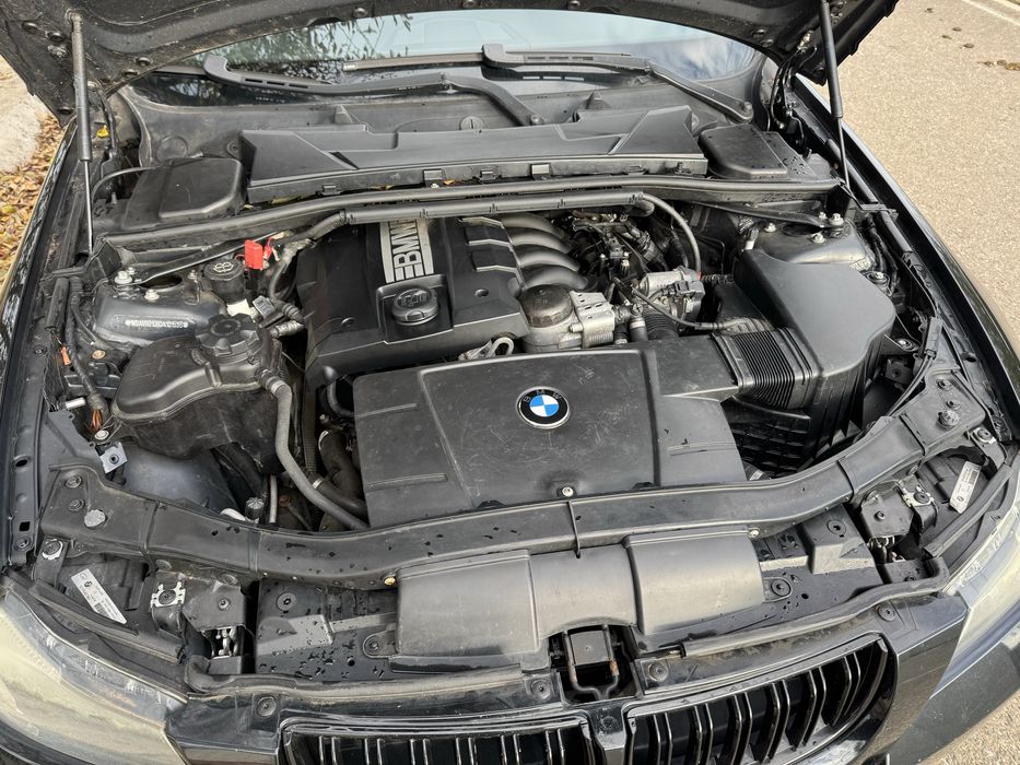 BMW E91 320i 2008 170cp navi/ panoramic