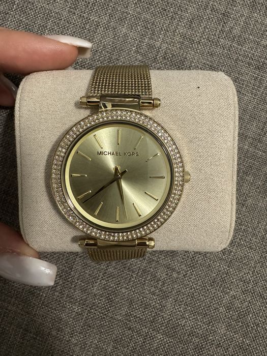 Michael Kors златен часовник