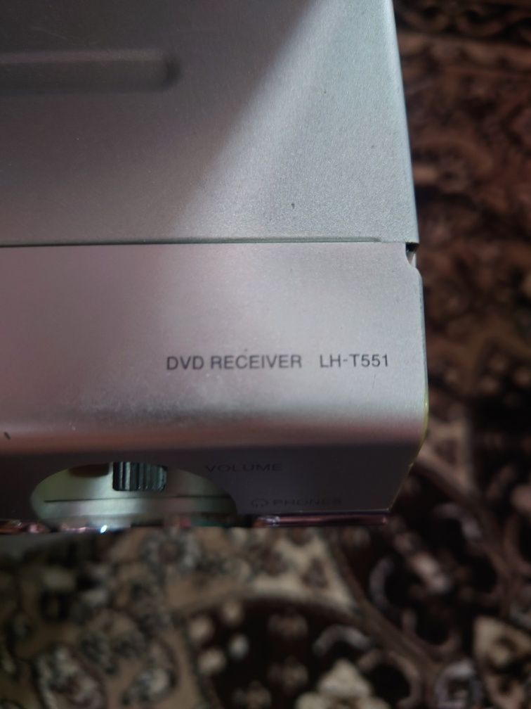 LG kino teater sotiladi. Xolati ideal.