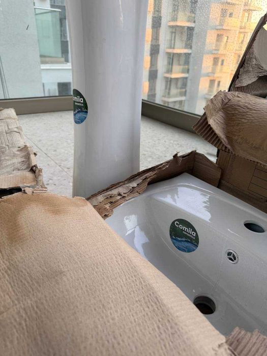 Срочно, все новое! Набор - Унитаз, раковина, поддон под душ,