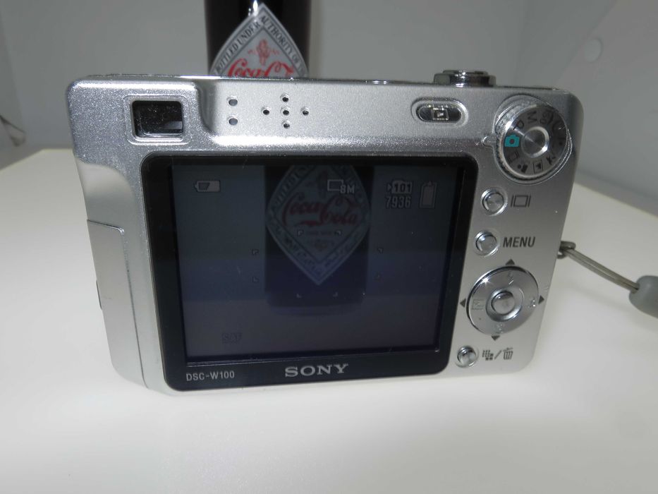 Sony Cybershot W100 компактен цифров фотоапарат ретро дигитална камера