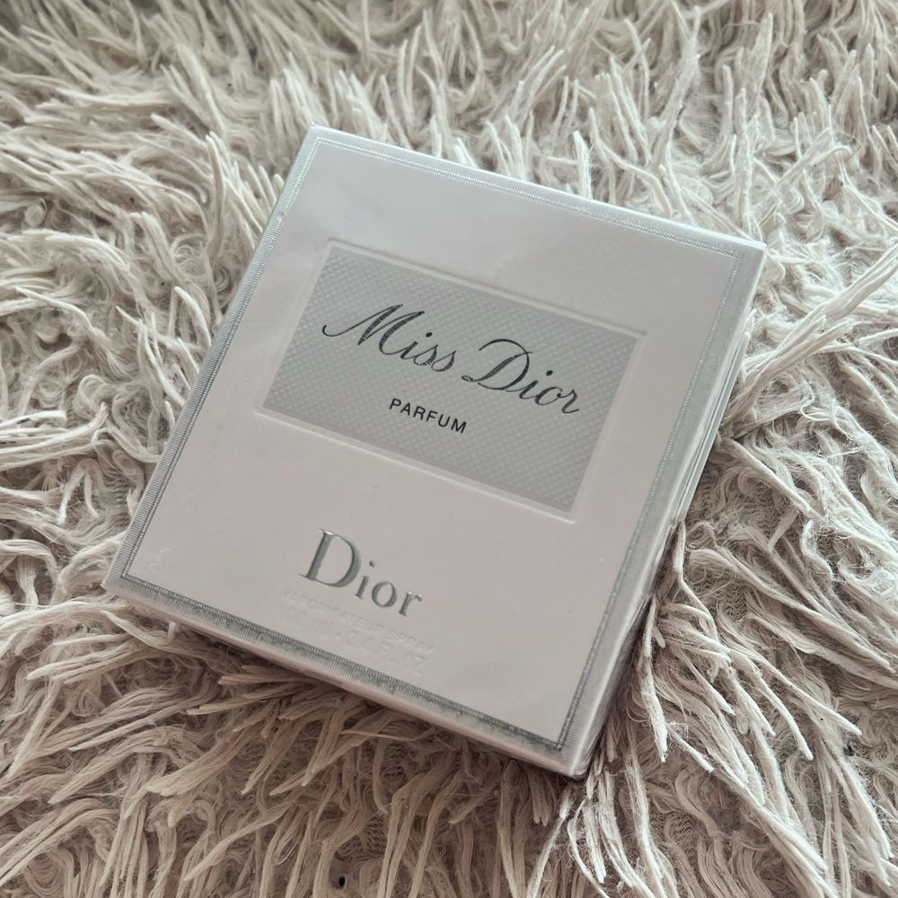 Дамски парфюм Miss Dior