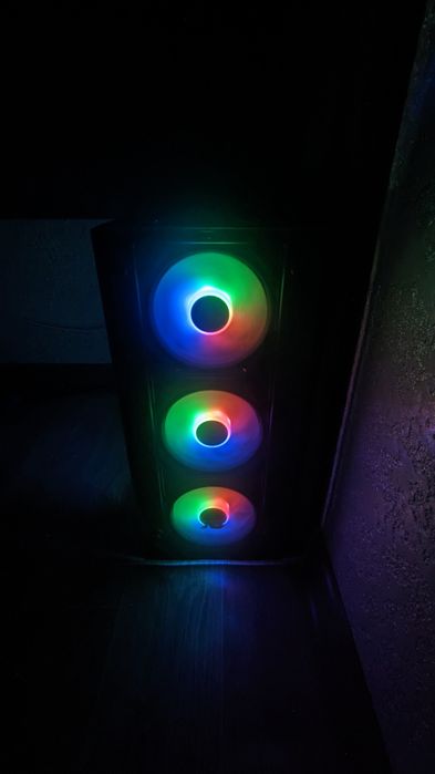 Продам игровой ПК с монитором 27 диагонали 240 герц.