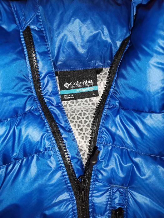 COLUMBIA Arctic Crest 
Мъжко пухено яке НОВО -без етикет , Л