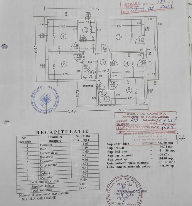 vand apartament 4 camere