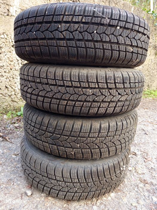Продавам Зимни гуми