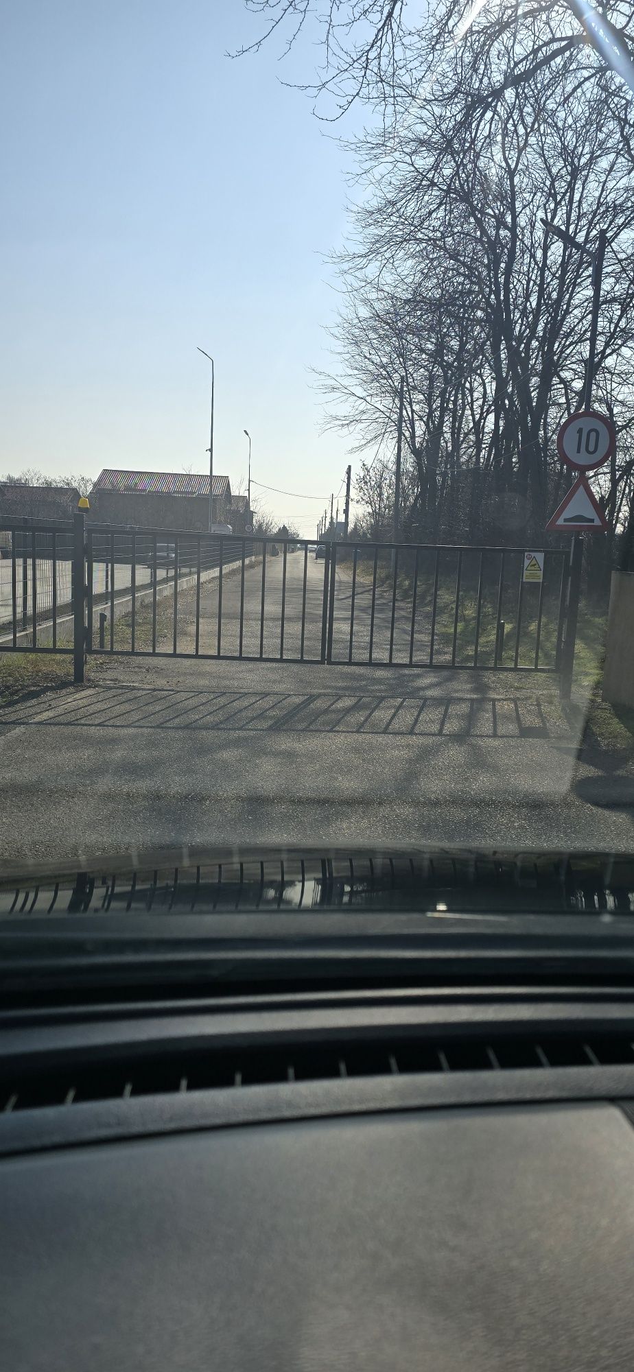 TEREN INTRAVILAN  581 m2 la 6 km de Ploiesti ( Aricesti Rahtivani)