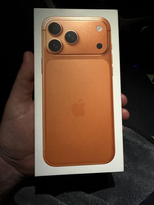 iPhone 17 pro max 256 g