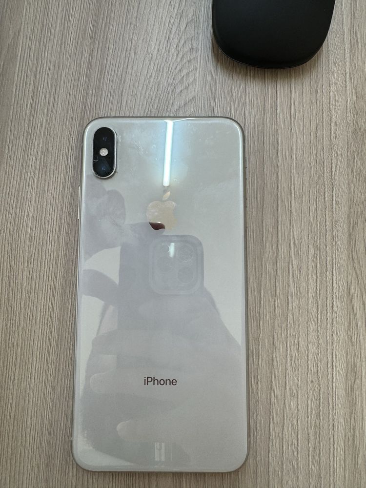 Продам Iphone XS max 256 срочно