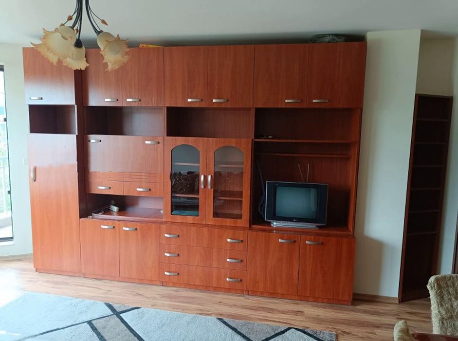 Дава се под наем Двустаен апартамент в София, Полигона - 67 кв.м за 550 € - Снимка #2