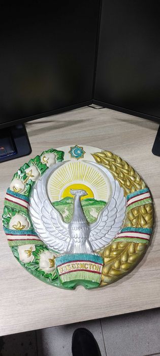 Герб Узбекистана