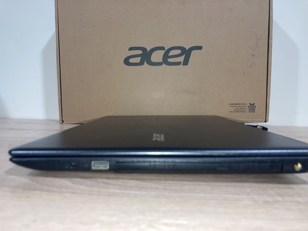 Ноутбук Acer Aspire E15